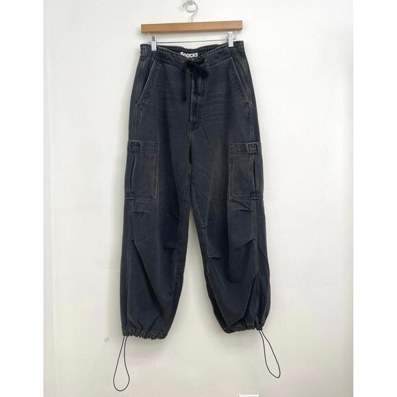Snacks! By MOTHER The Munchie Ankle Barrel Slouchy Utility Jeans Black - Size 27 - Picture 12 of 12